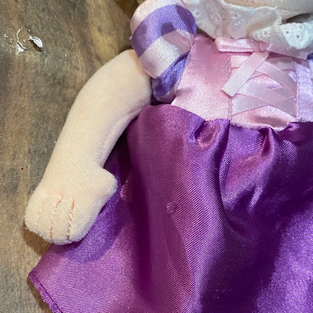 Disneyland Tangled Doll Purple Plush Rapunzel - Picture 6 of 12